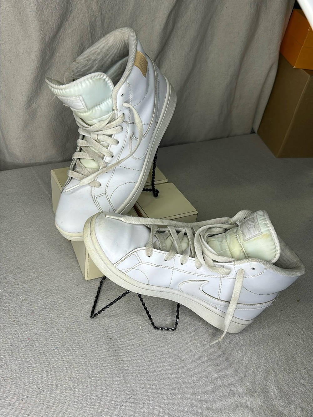Nike Court Royale 2 Mid Triple White Sneakers